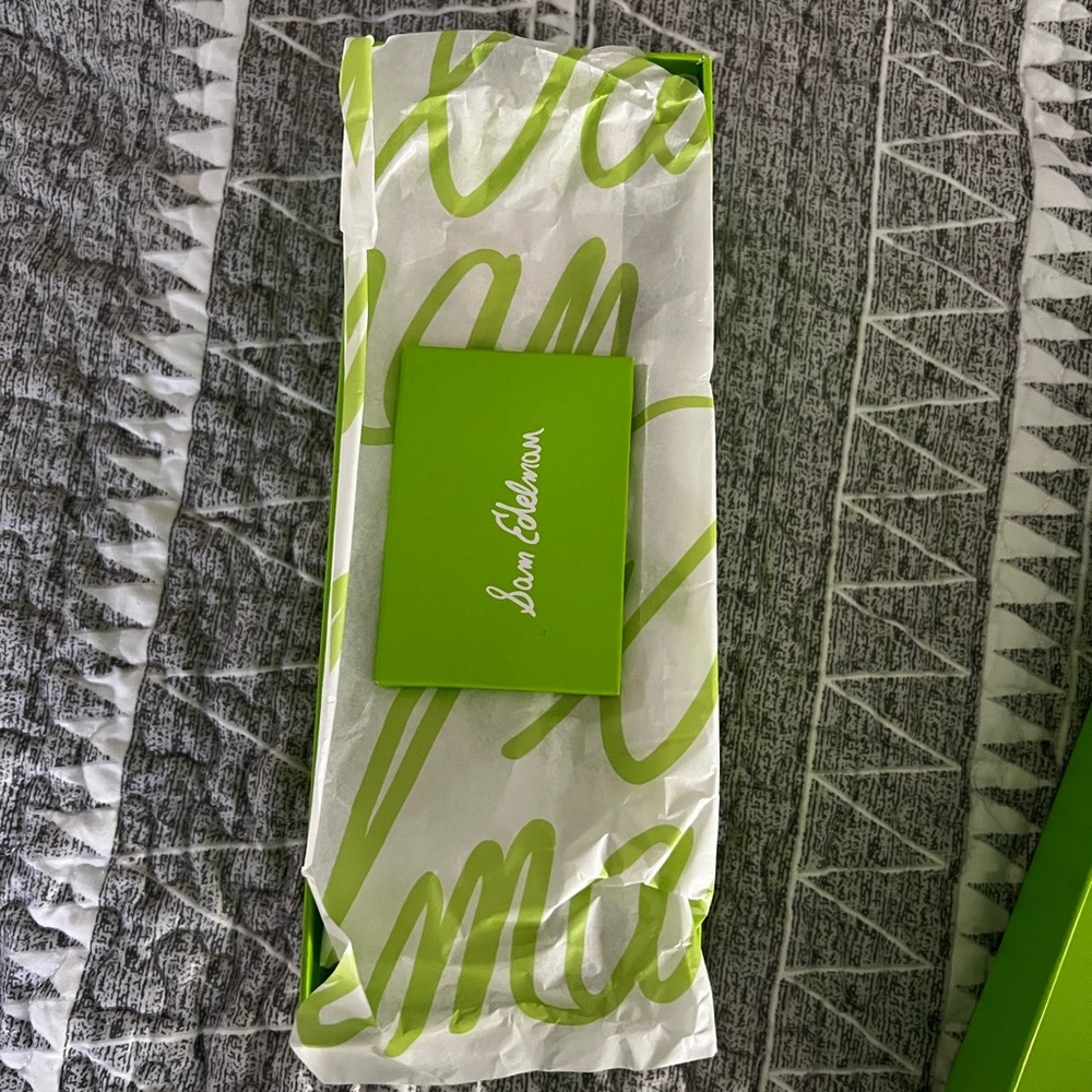 Sam Edelman Bay Fray Sandals in Wheat Weave NIB 7 - Picture 3 of 5